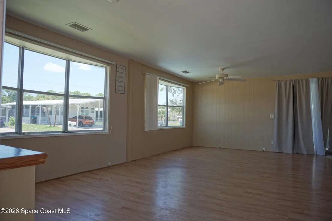 Photo of 2339 Royal Palm Drive NE