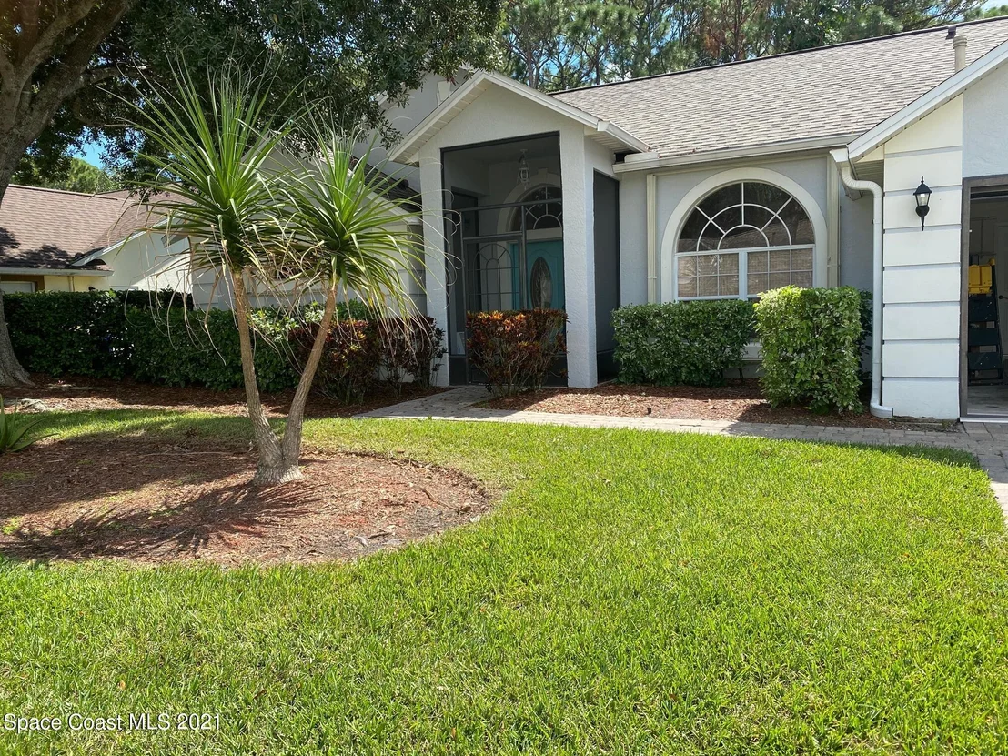 Photo of 935 Osprey Lane