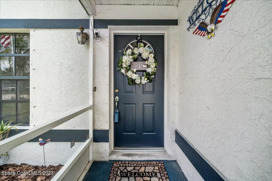 Photo of 1537 Clover Circle
