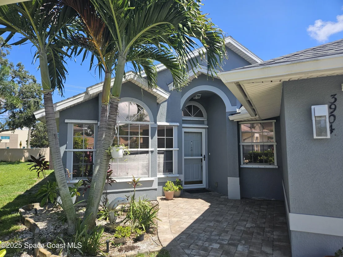 Photo of 3904 Saint Armens Circle