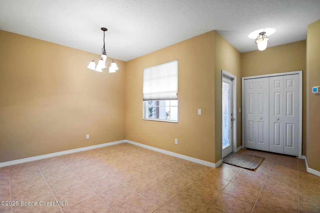 Photo of 1799 Tullagee Avenue