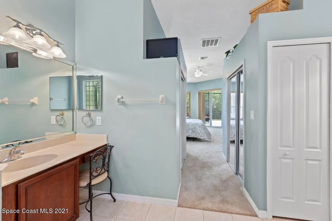 Photo of 4648 Alamanda Drive