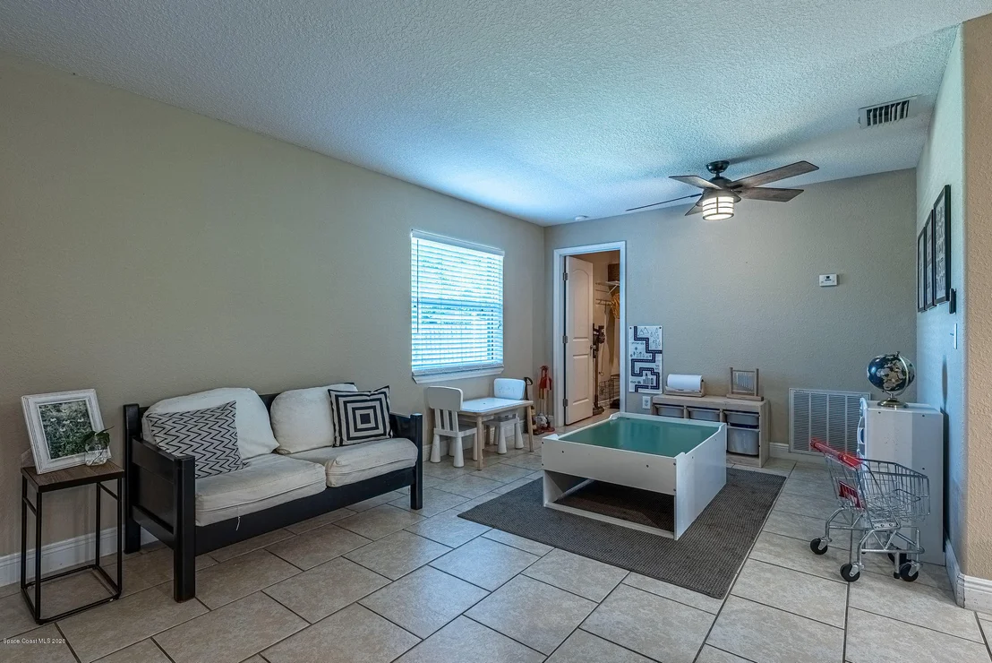 Photo of 2622 Diplomat Drive