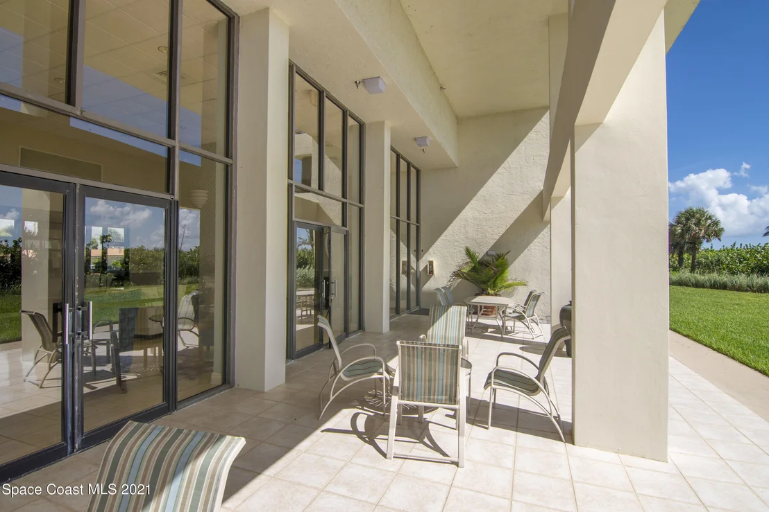 Photo of Unit PHA2 at 3100 N Highway A1a