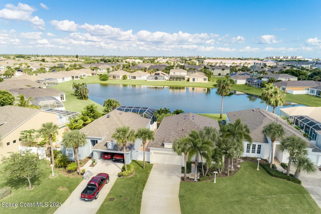 Photo of 332 Seafarer Circle