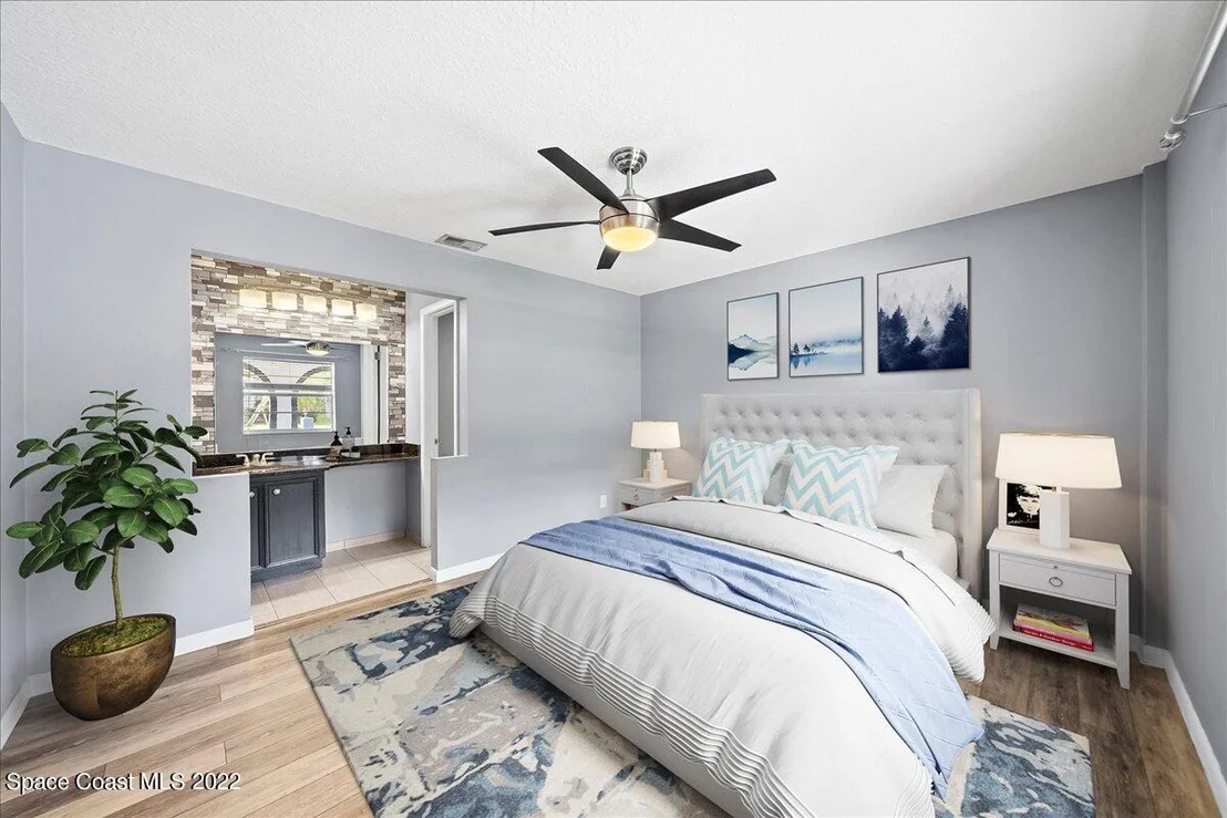 Photo of 181 E Haven Drive