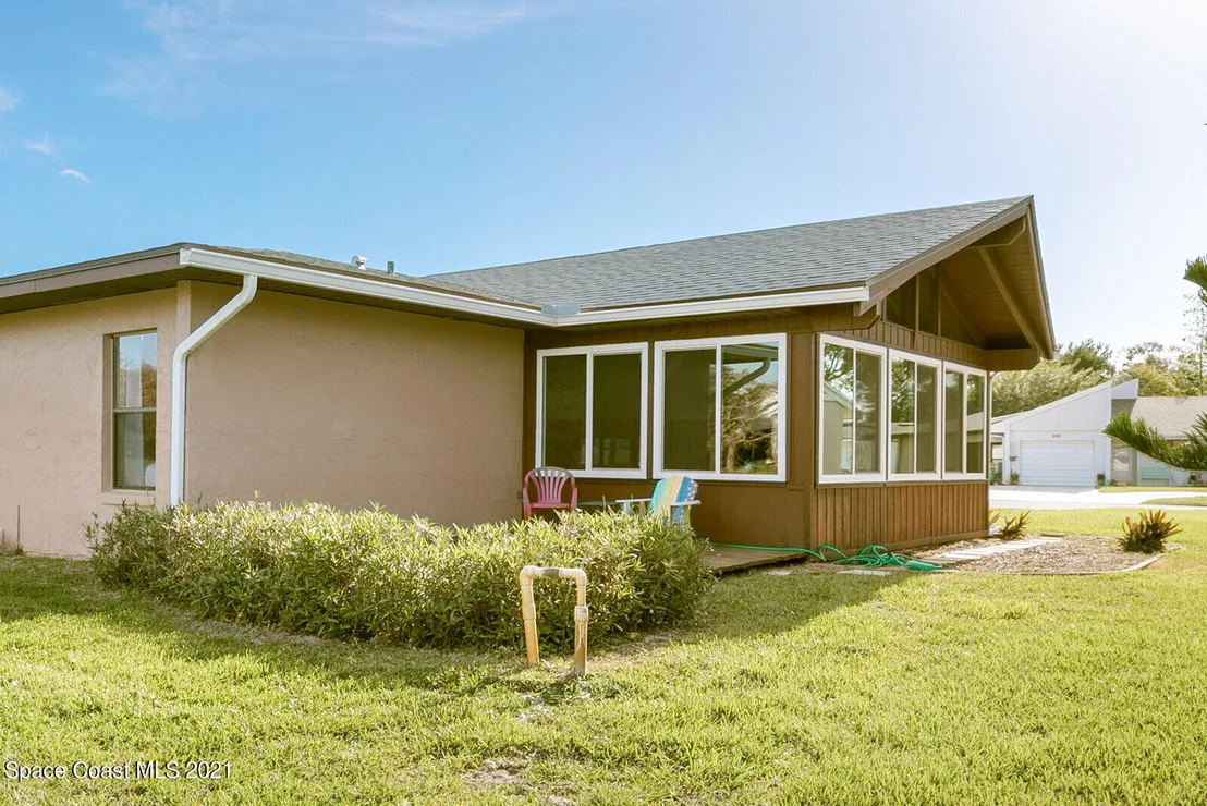 Photo of 310 Bayhead Drive