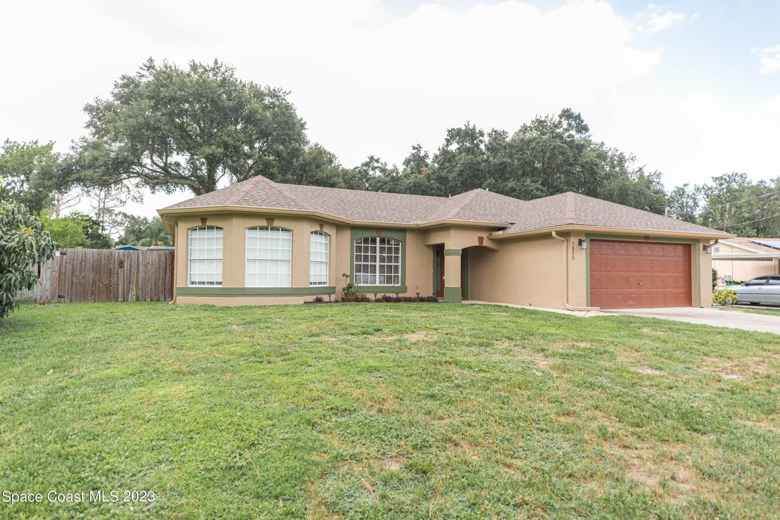 Photo of 5855 Granite Lane