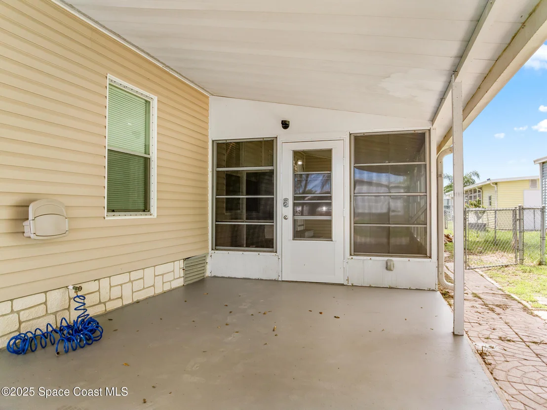 Photo of 555 Marlin Circle