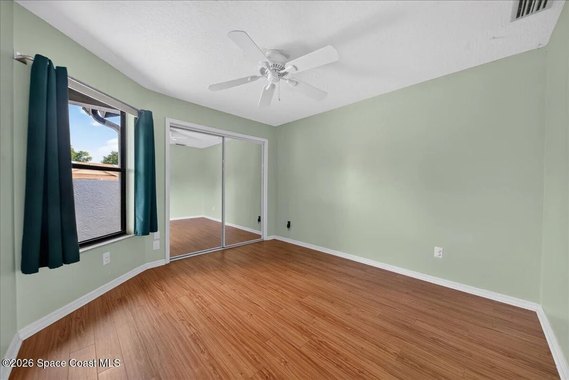 Photo of 340 Oak Haven Drive