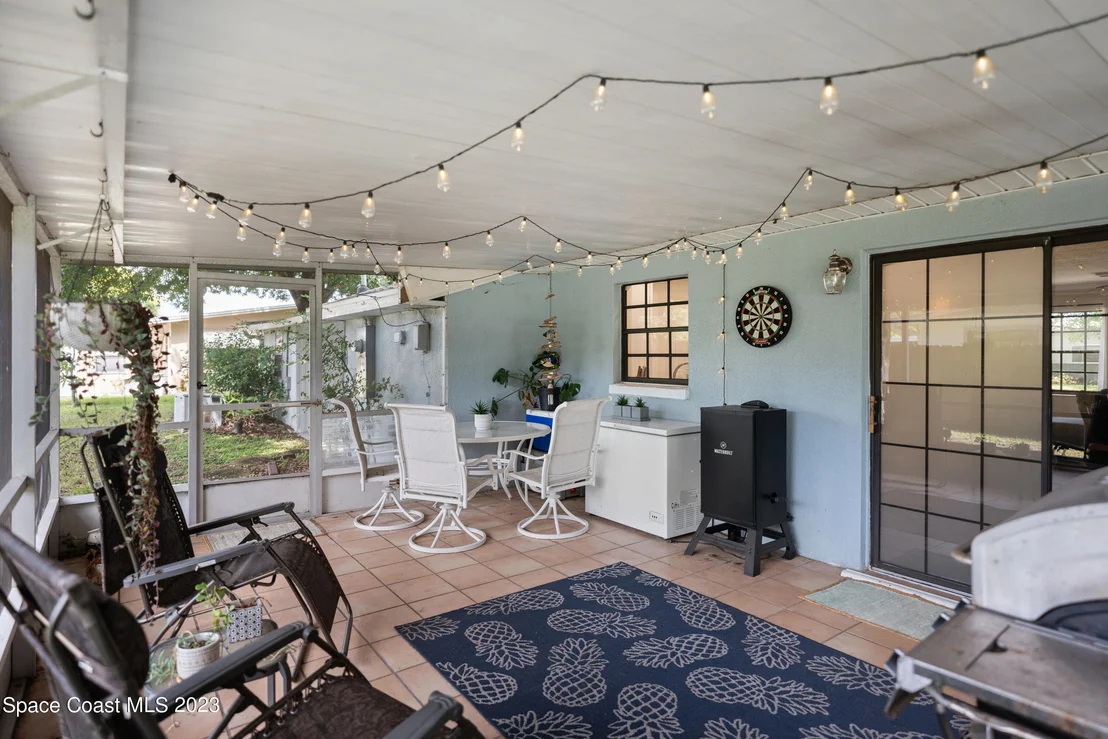 Photo of 1325 Estridge Drive