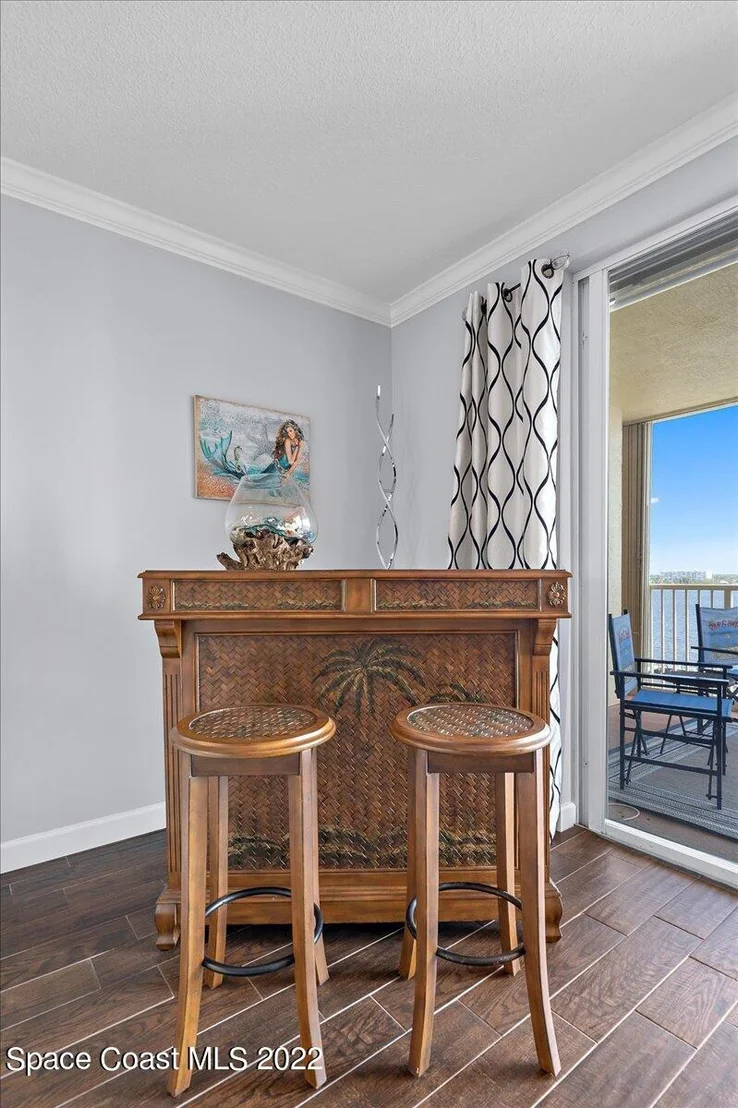 Photo of Unit 705 at 102 Riverside Drive