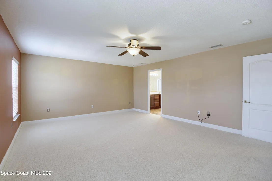 Photo of 2231 Bridgeport Circle