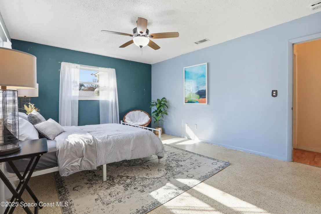 Photo of 3929 Burkholm Road