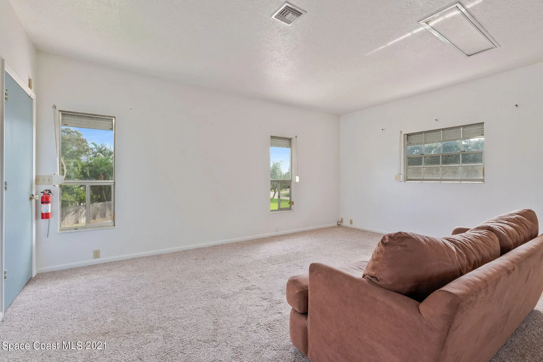 Photo of 616 Hibiscus Trail