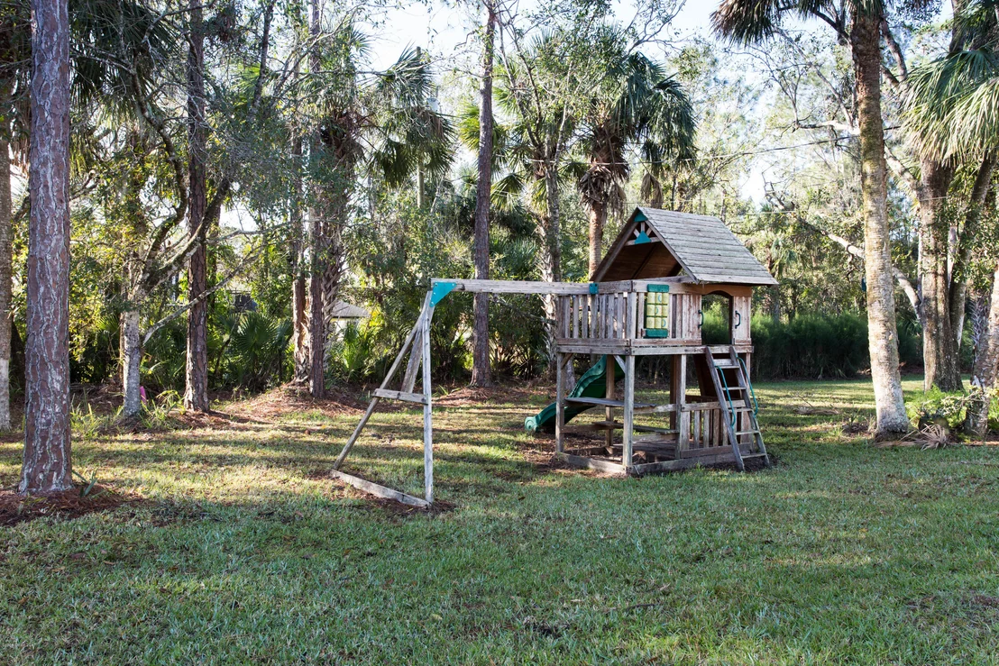 Photo of 2055 Eva Lane