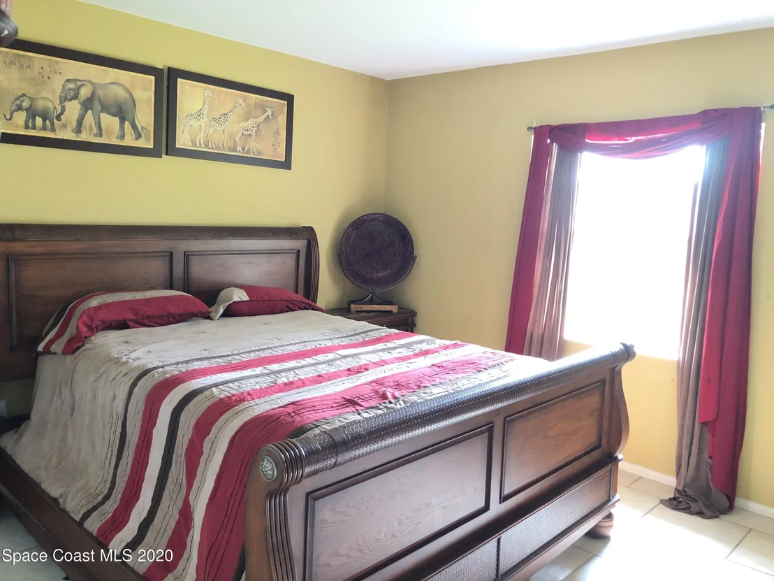 Photo of 1320 Creel Road NE