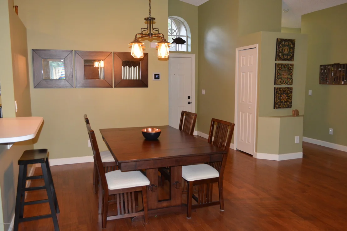 Photo of 6995 Hammock Trace Drive