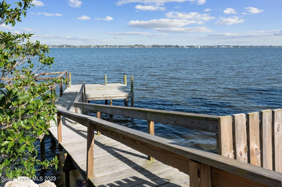 Photo of 1455 Rockledge Drive