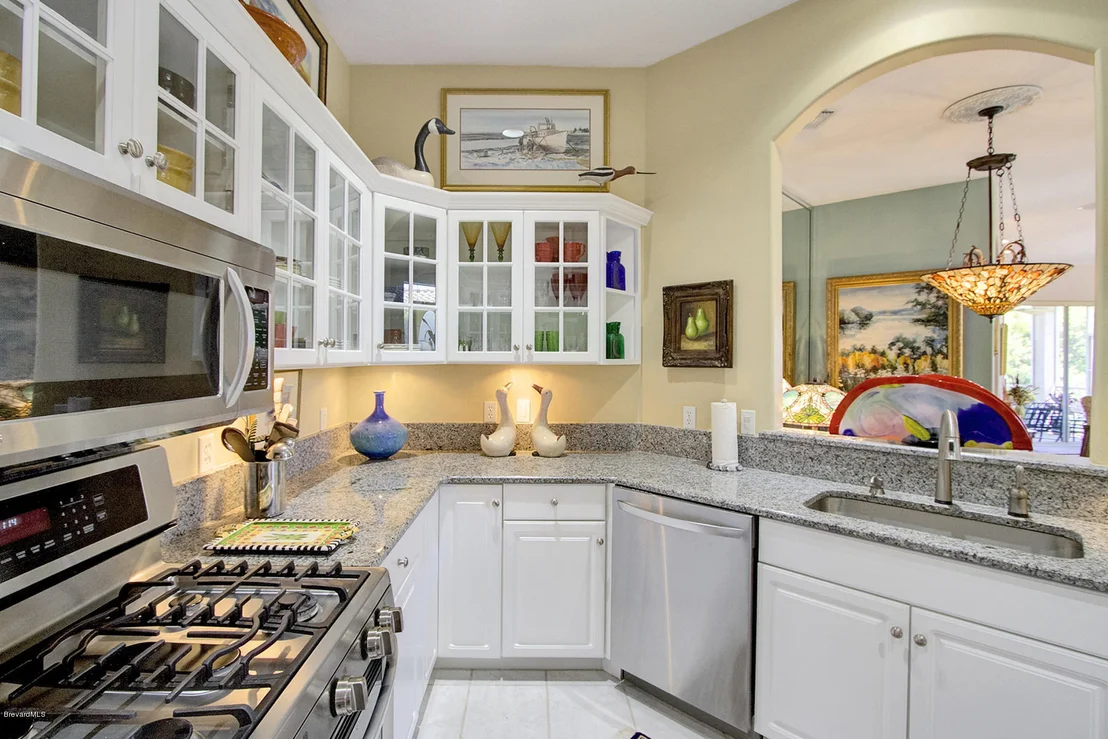 Photo of 931 Palm Brook Drive