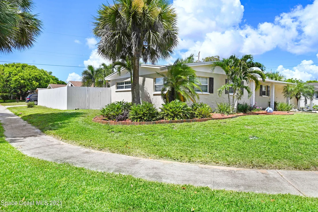 Photo of 1393 Sarazen Drive