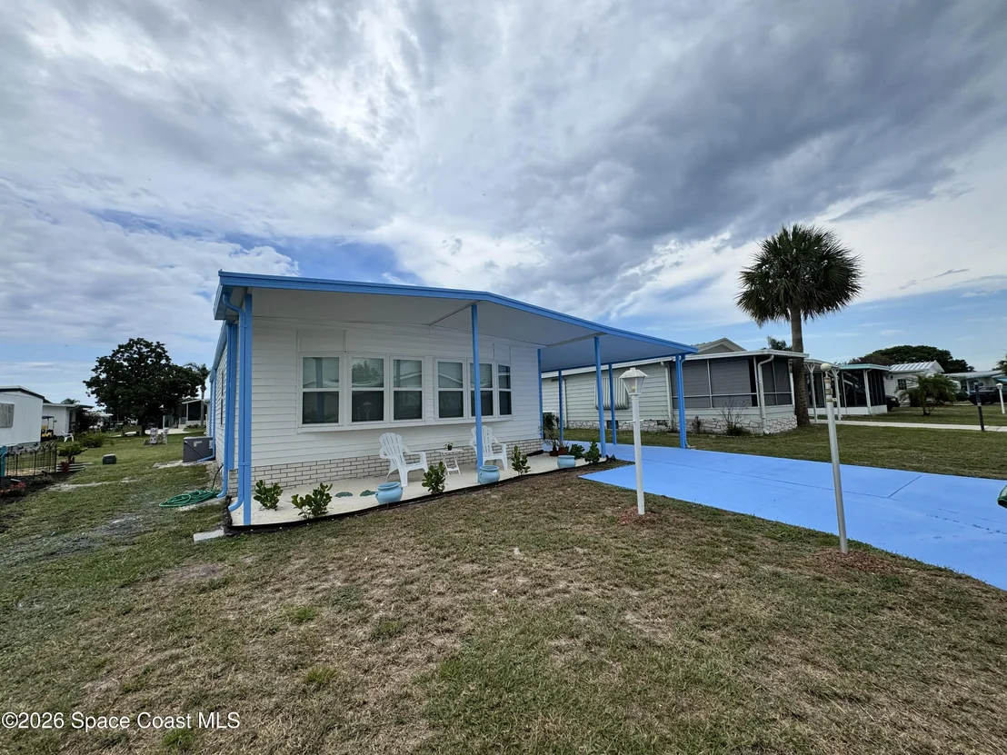 Photo of 805 Wren Circle