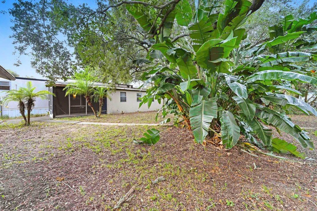 Photo of 6976 Ash Drive