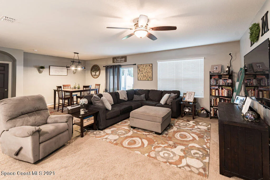 Photo of 4323 Starling Place
