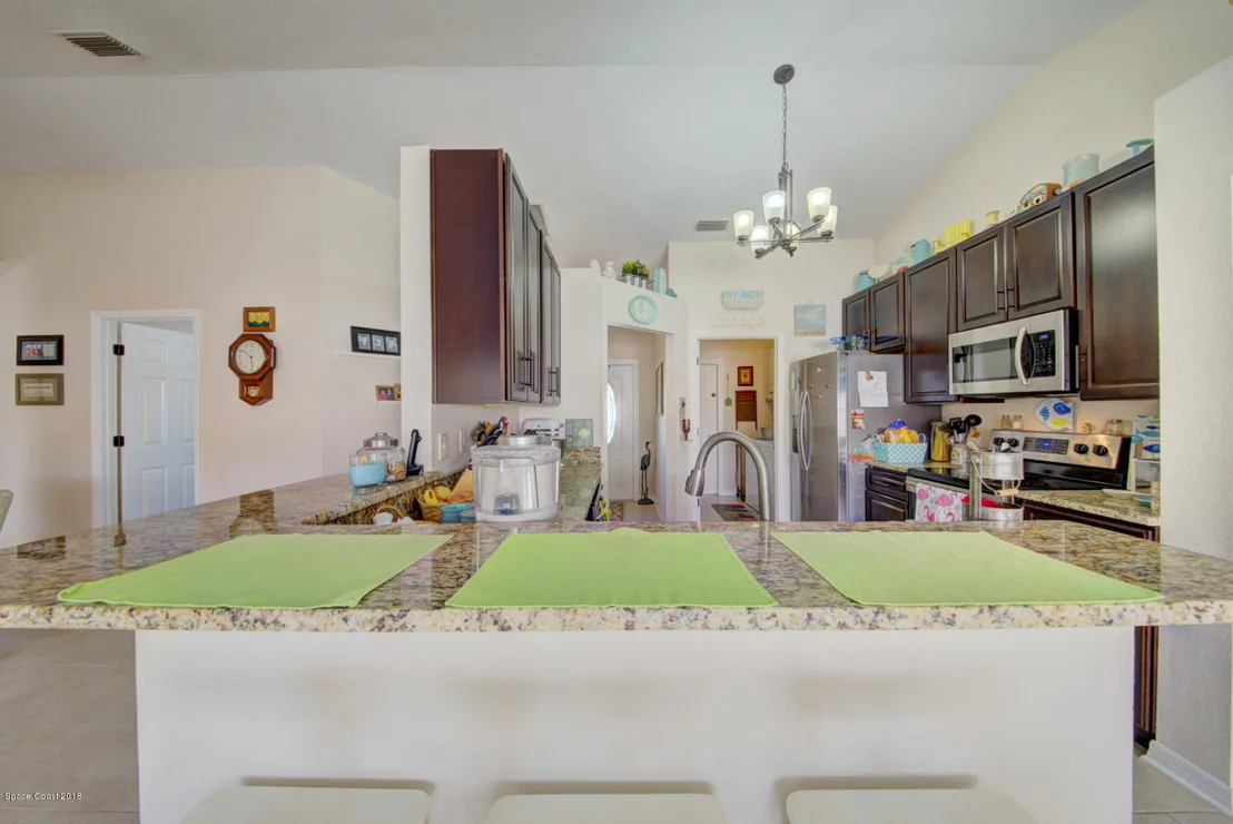 Photo of 6483 Bamboo Avenue