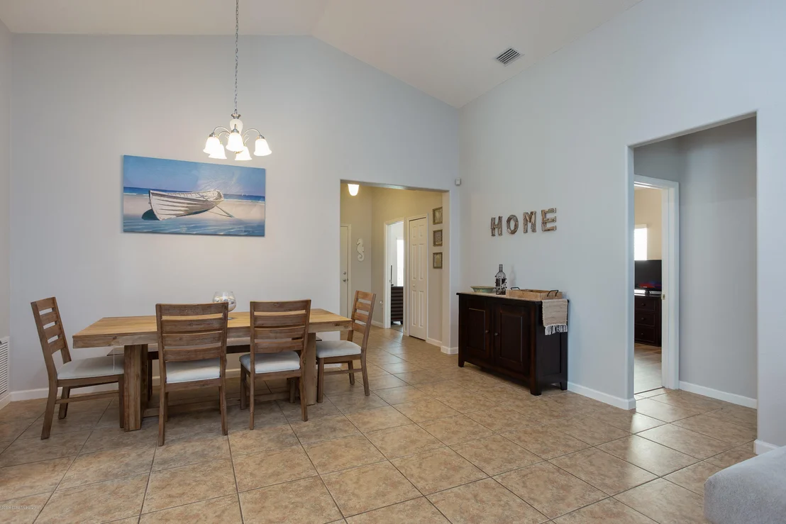 Photo of 1496 Litchfield Drive