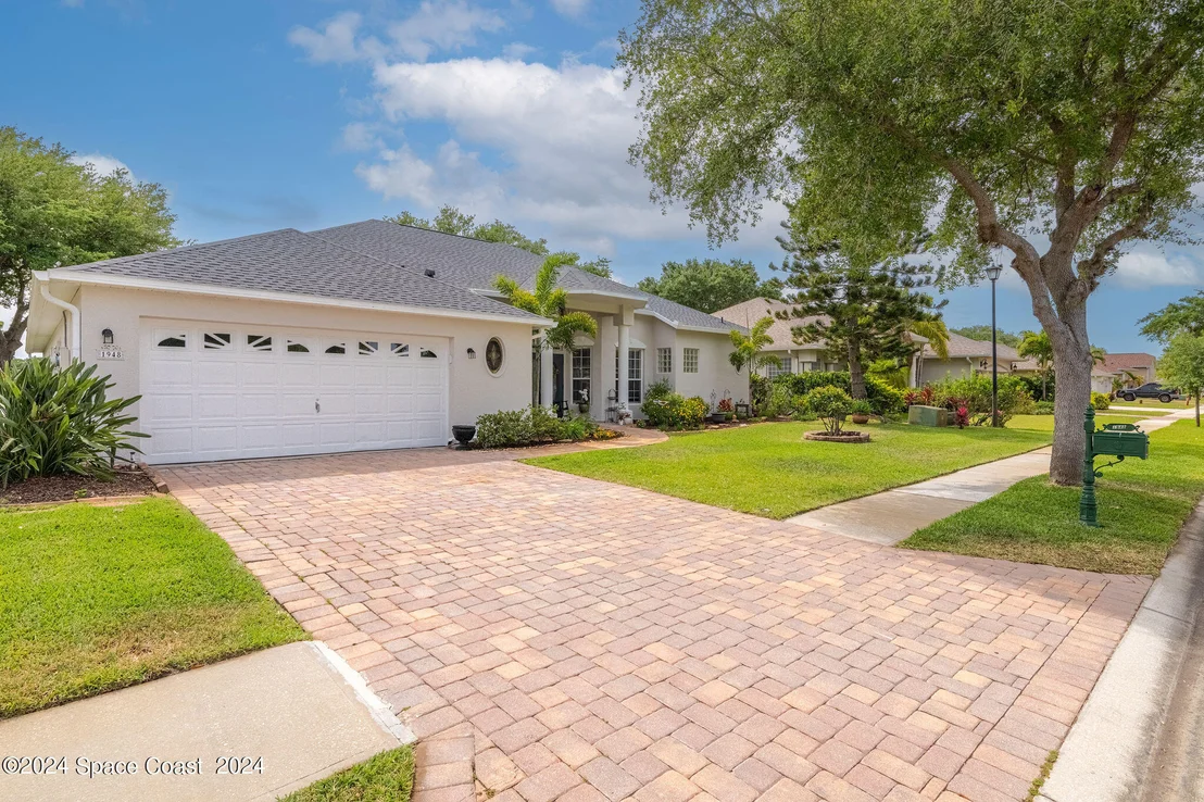 Photo of 1948 Windbrook Drive