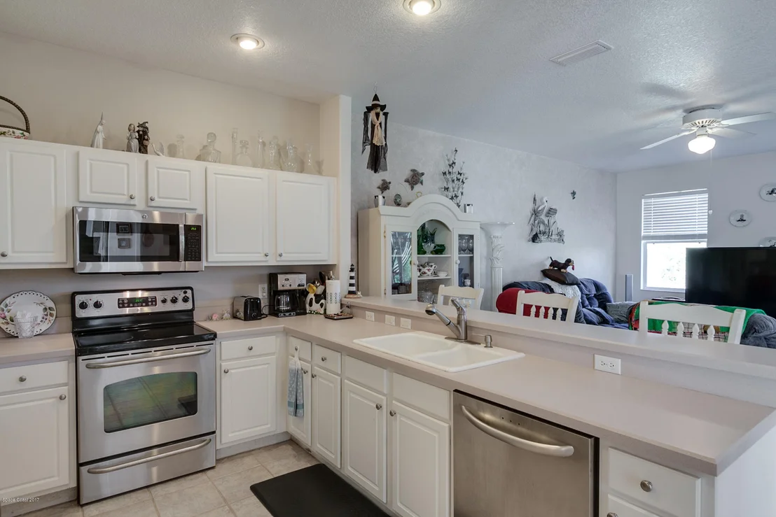 Photo of 5719 Newbury Circle