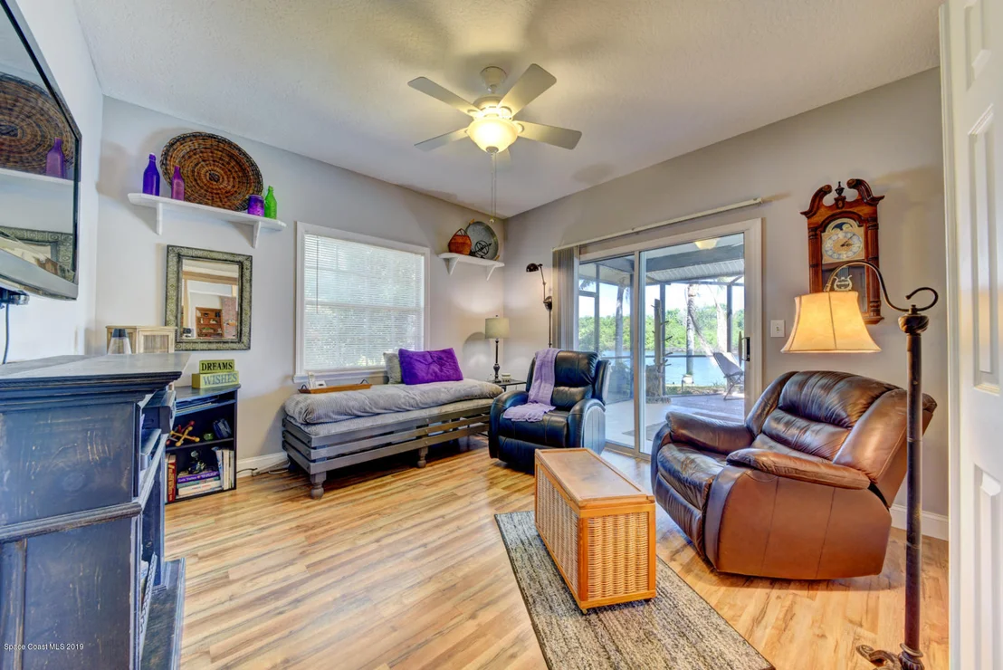 Photo of 521 Spring Lake Drive