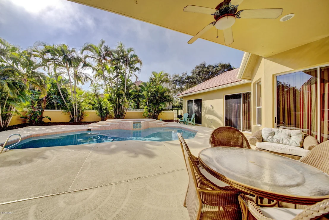 Photo of 2258 Mockingbird Lane