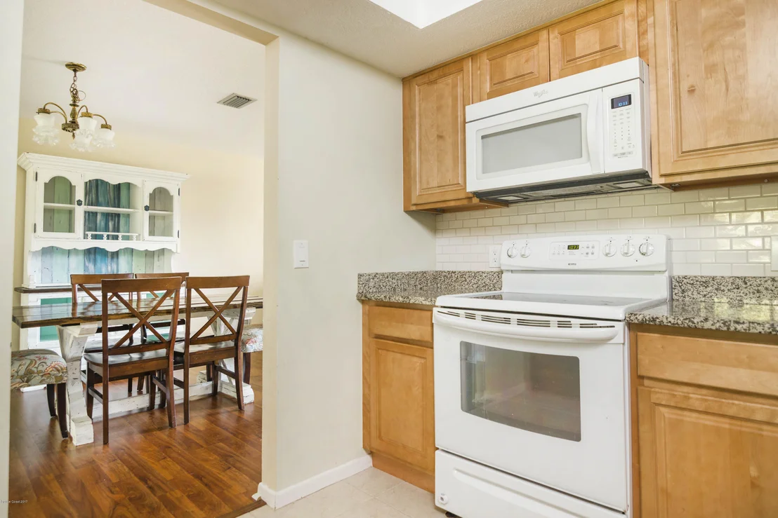 Photo of 1356 Gleneagles Way