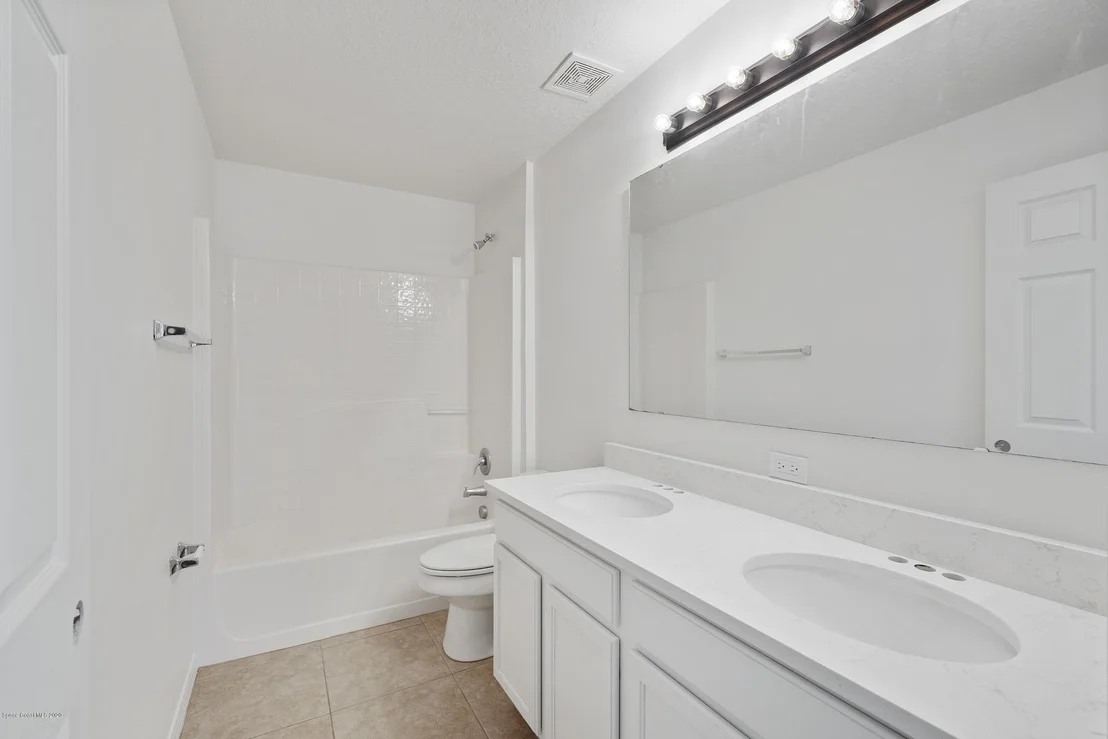 Photo of 2349 Maeve Circle