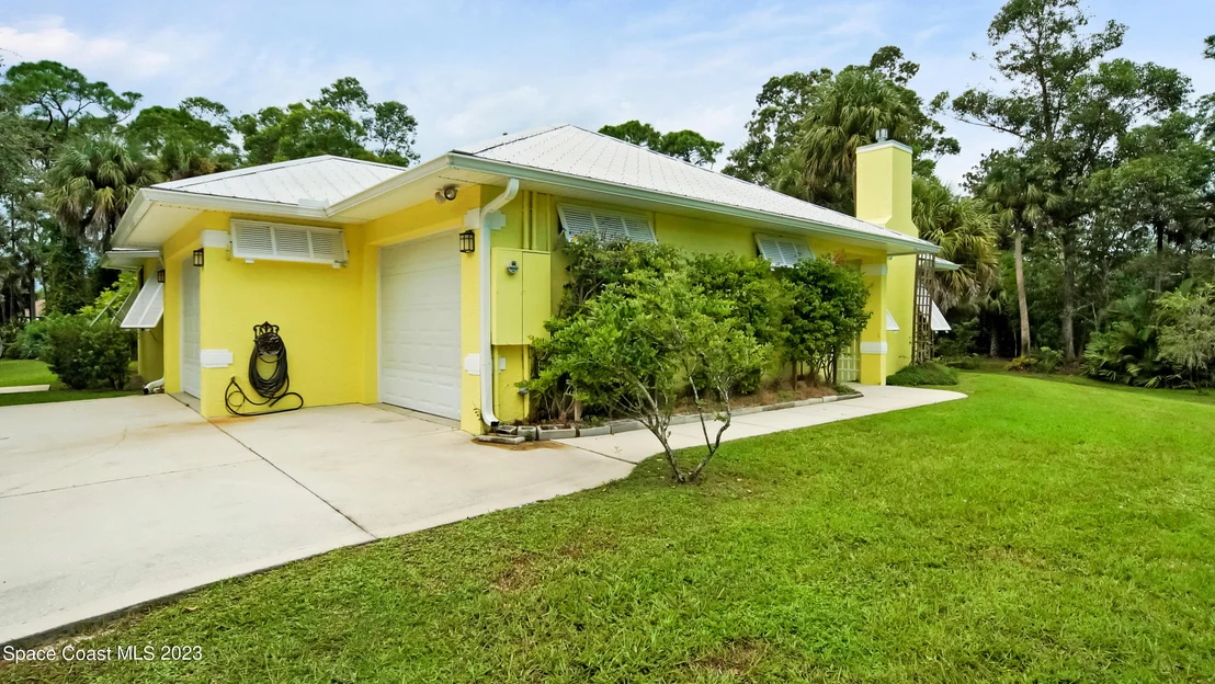 Photo of 4115 Grant Road