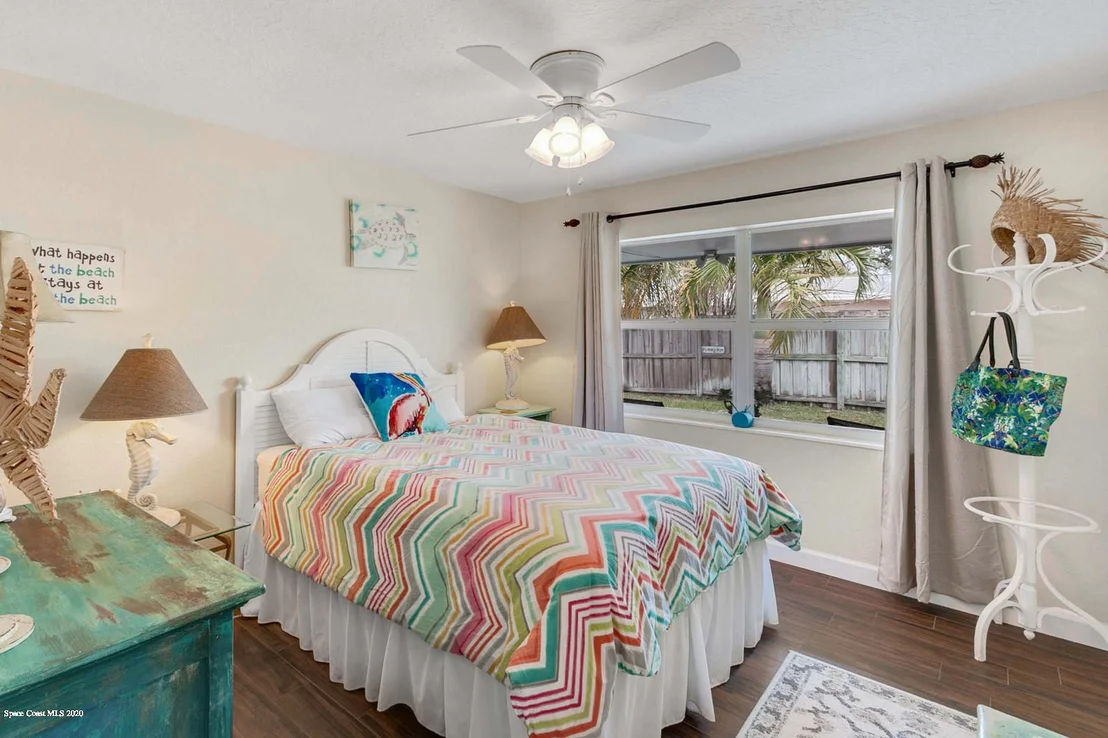 Photo of 570 Bahama Drive