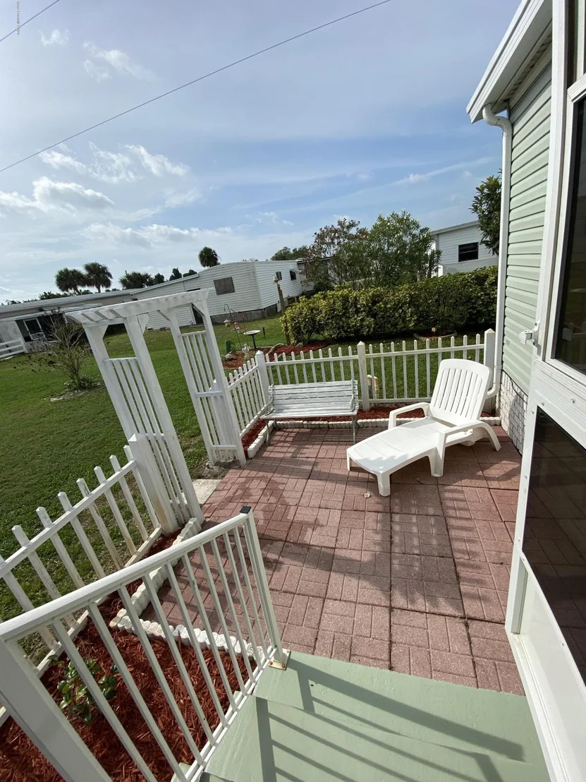 Photo of 5483 Bannock Street