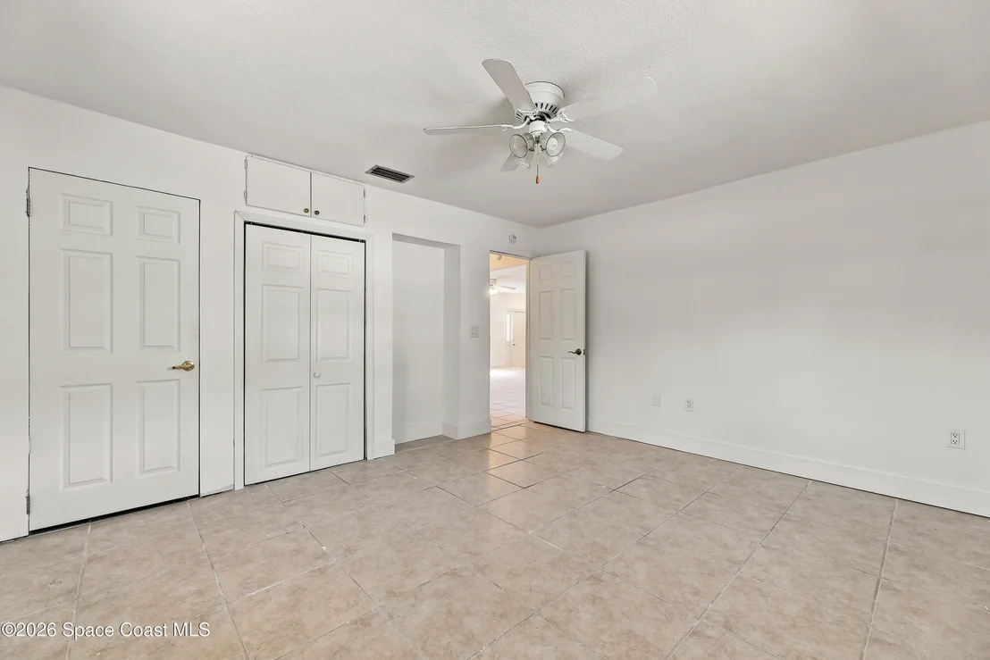 Photo of 215 Pelican Drive