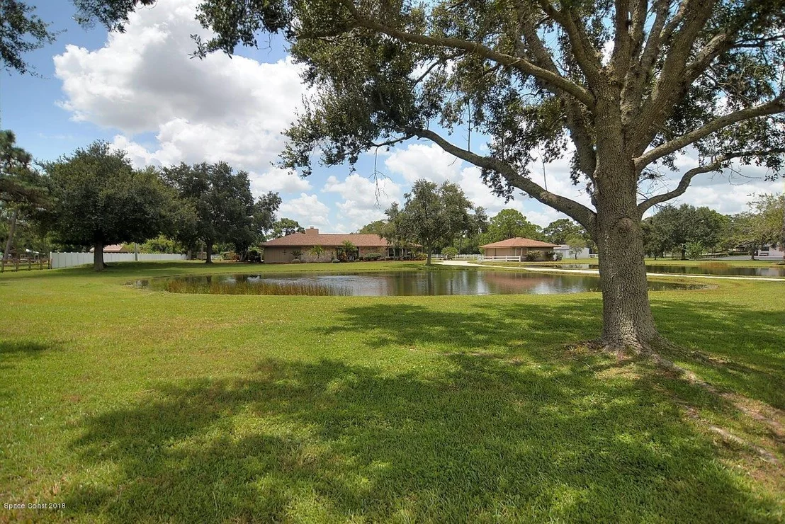 Photo of 4107 Pinewood Road