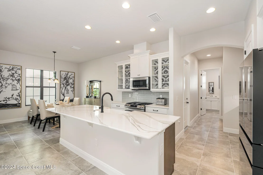 Photo of 8386 Lyside Drive