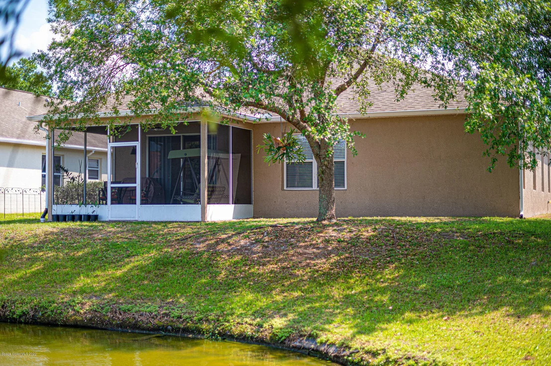Photo of 851 Cressa Circle