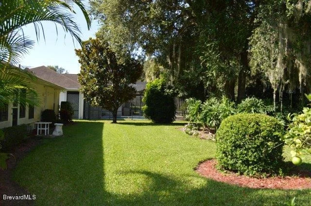 Photo of 850 POTOMAC Drive