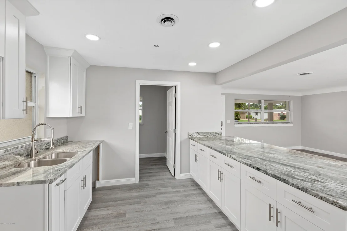 Photo of 1714 Hubbard Drive