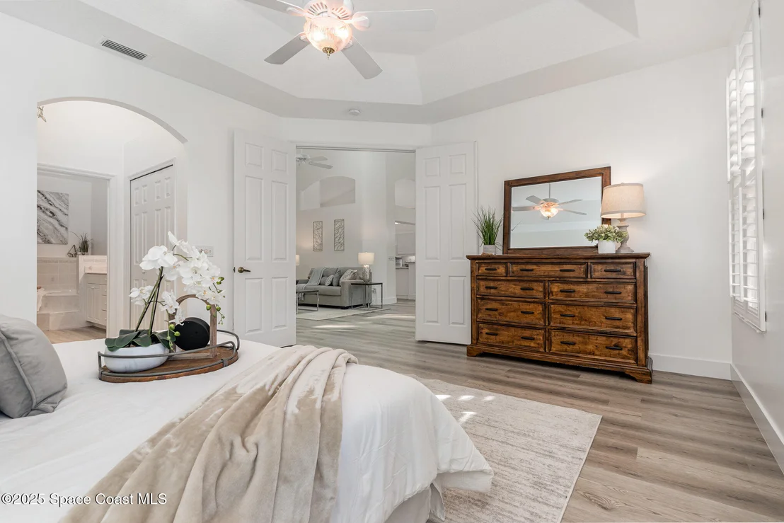 Photo of 361 Shell Cove Drive