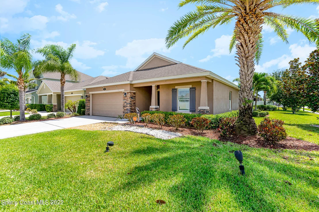 Photo of 1845 Litchfield Drive