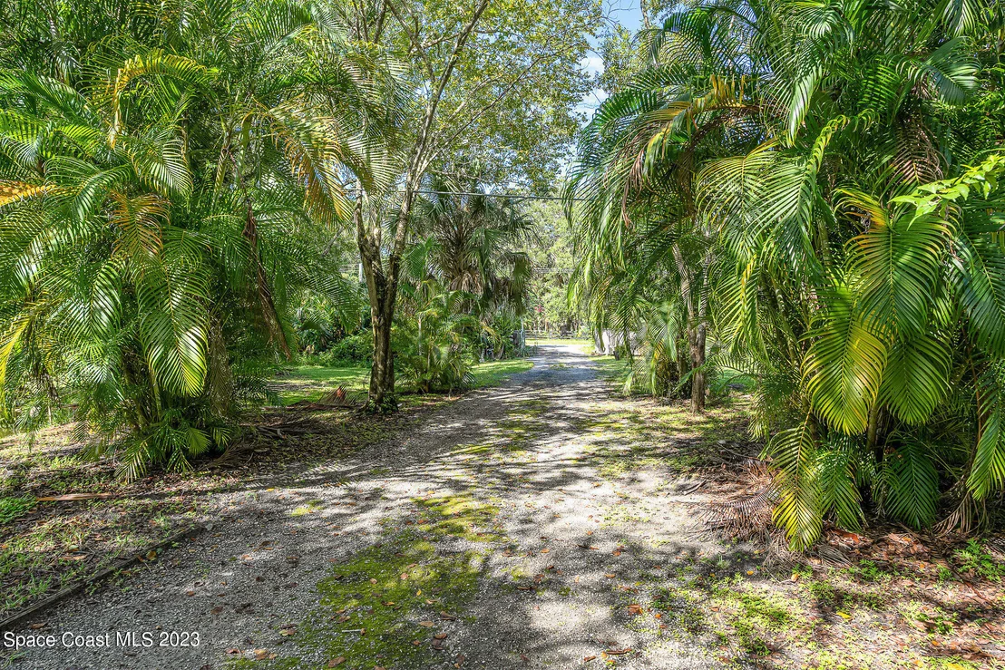 Photo of 3395 Turtle Mound Road