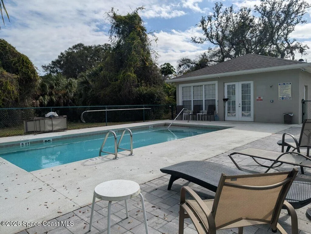 Photo of 1633 Derby Lane