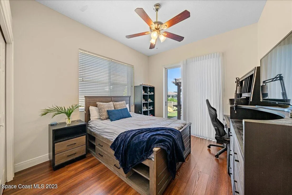 Photo of 208 Lanternback Island Drive